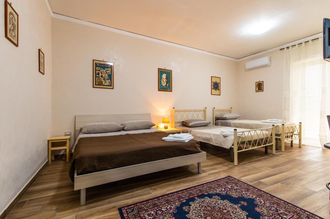 Casa Di Annarella Bed & Breakfast Napoli Dış mekan fotoğraf